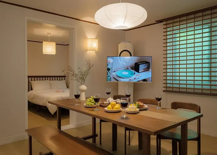 アパート Entire Home, 3 Queen Beds, Easy Access To Gwangjang Market, Ddp, Myeongdong *